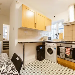 Mile End Double 86a London